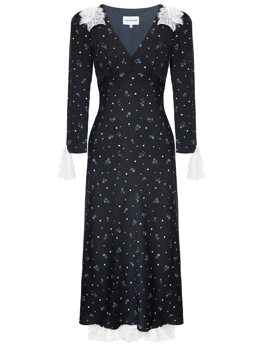 Платье с кружевом